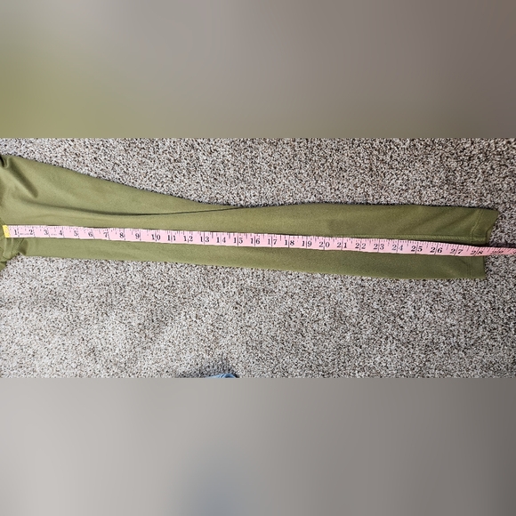 Girlfriend Collective High Rise Compressive Workout Leggings in GreenSize M - Picture 7 of 7